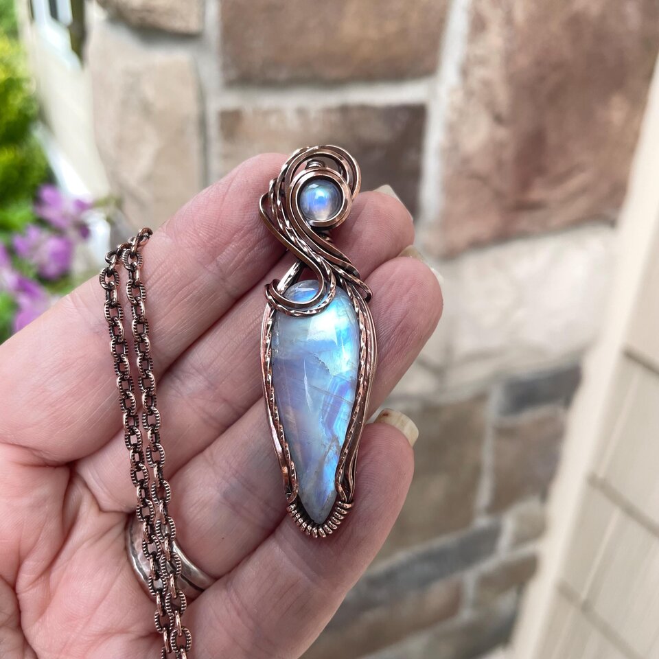 Moonstone Slender Copper Necklace