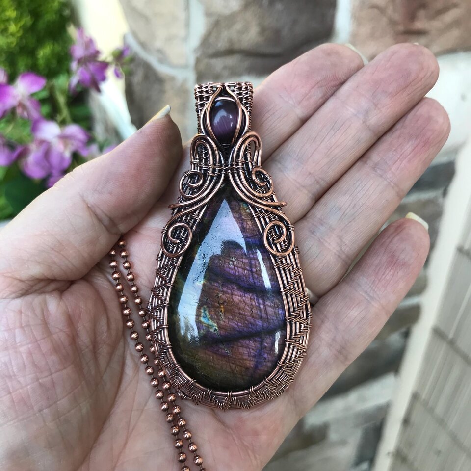 Maroon Purple Labradorite & Pink Cat's Eye Woven Copper Pendant