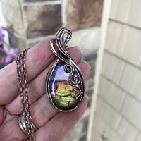 Rainbow Labradorite Oval Swirly Copper Pendant