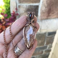 Golden Sunstone & Garnet Copper Pendant with Weaving