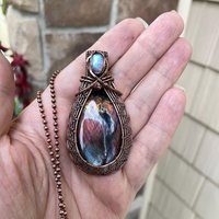 Maroon Blue Labradorite & Moonstone Woven Pendant
