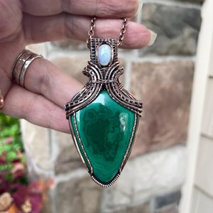 Malachite & Moonstone Copper Pendant with Weaving