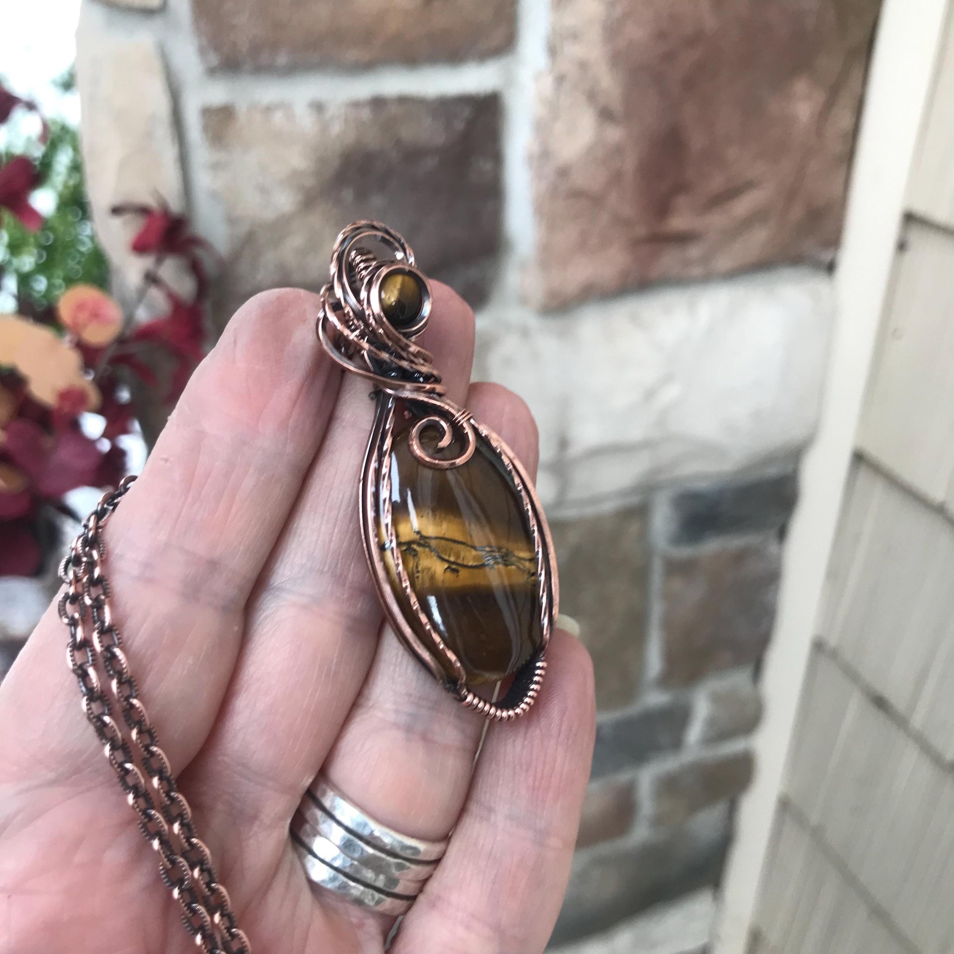 Tiger Eye Oval Copper Necklace
