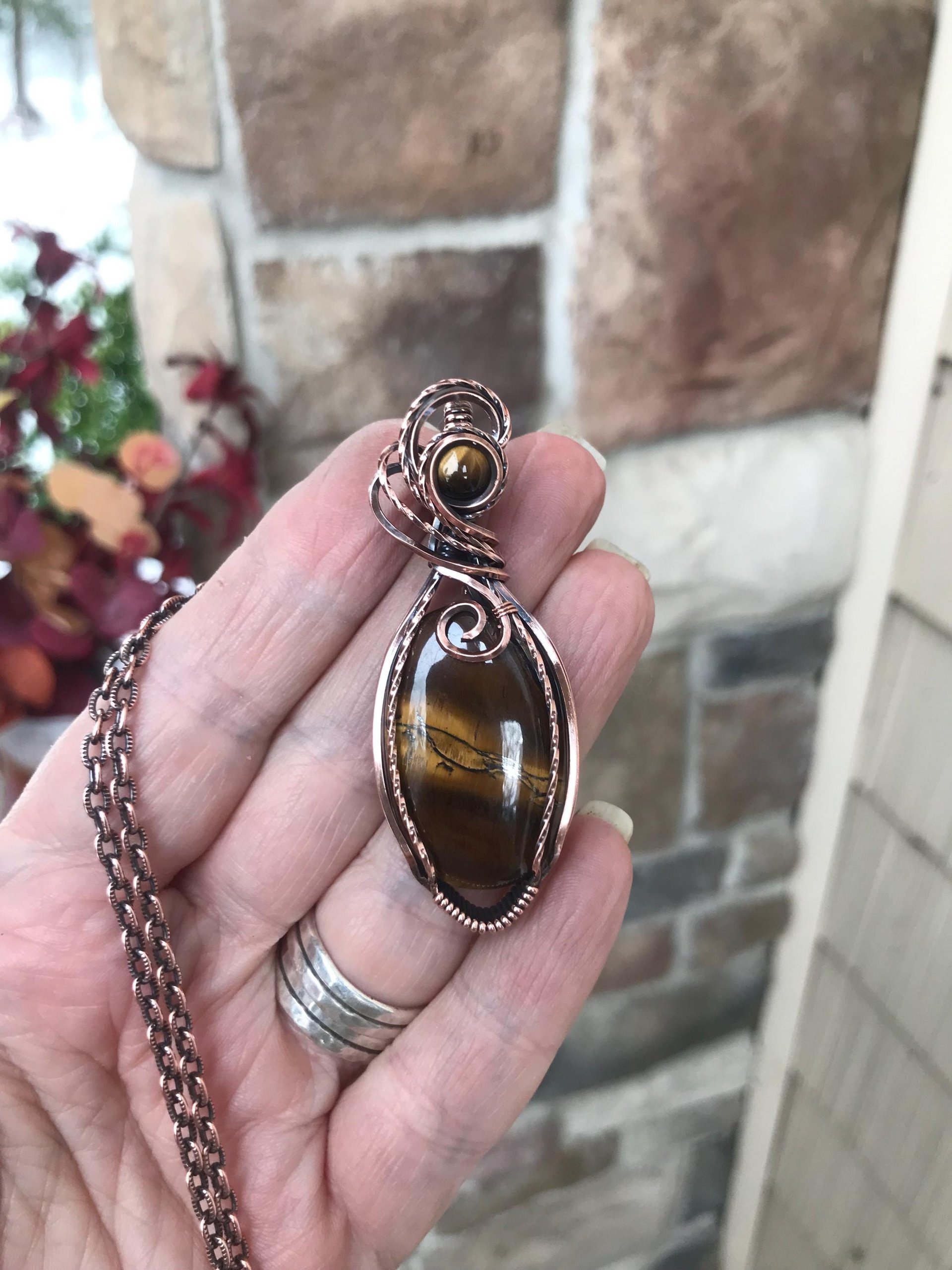 Tiger Eye Oval Copper Necklace
