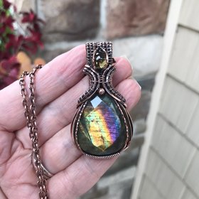 Yellow Rainbow Faceted Laradorite & Citrine Copper Pendant